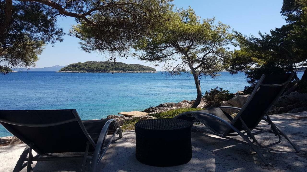 Seaside Villa At بريسبا المظهر الخارجي الصورة