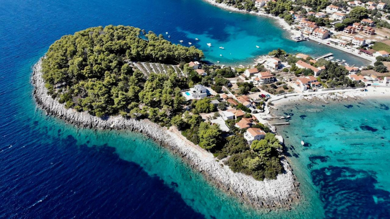 Seaside Villa At بريسبا المظهر الخارجي الصورة